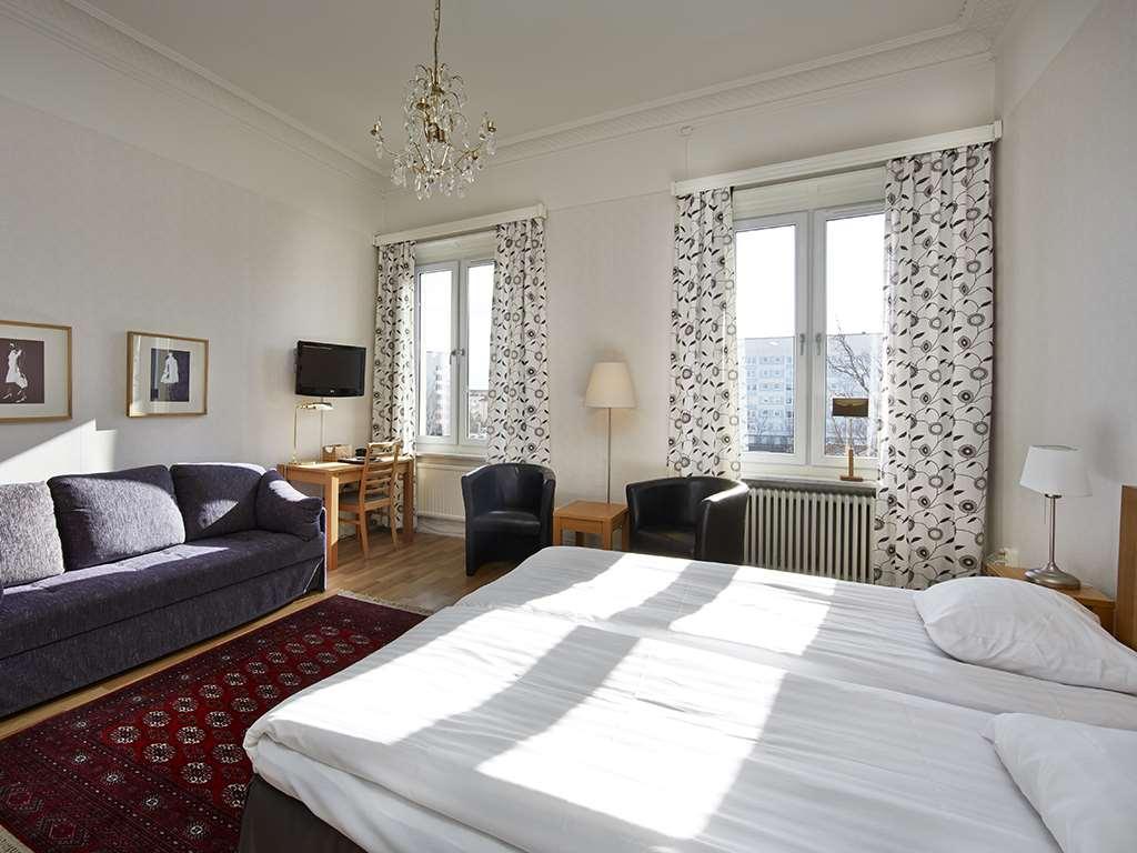 First Hotel City Eskilstuna Zimmer foto