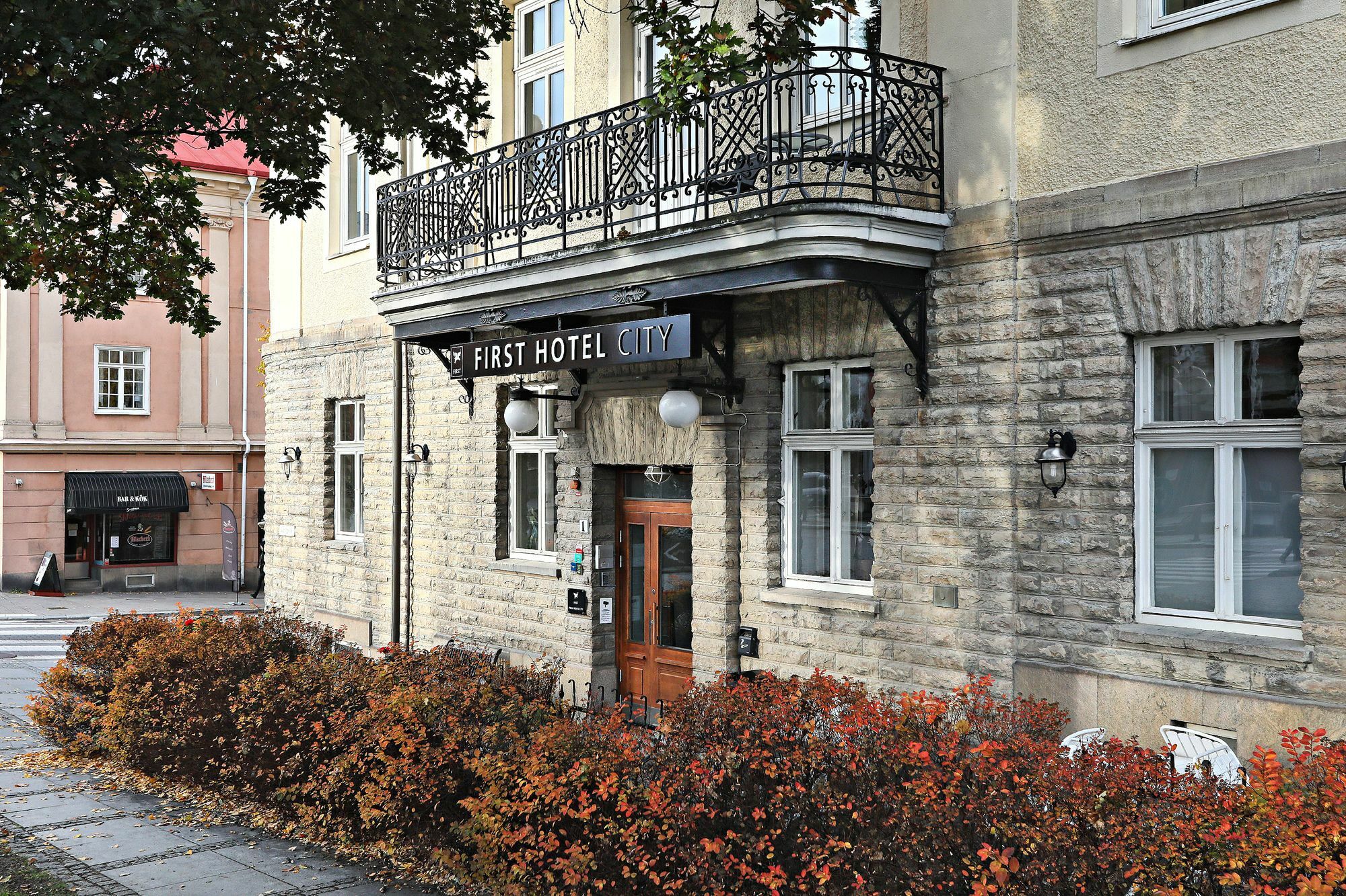 First Hotel City Eskilstuna Exterior foto